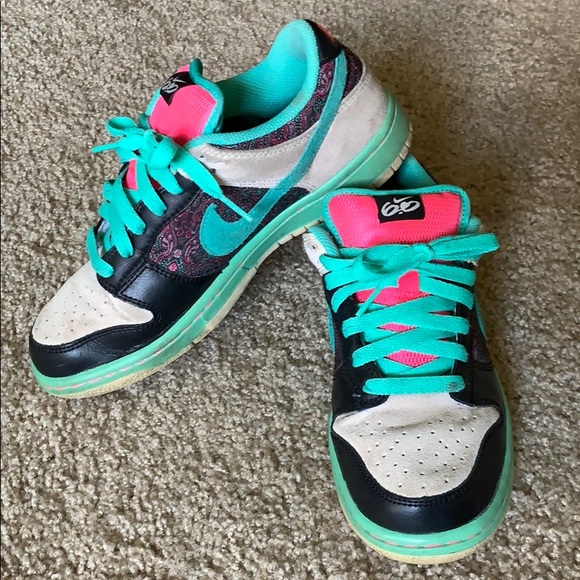 rare nike sb shoes